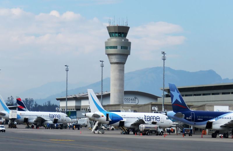 Transfert Aéroport - Hôtel - Aéroport Quito Express En Service Partagé foto 2